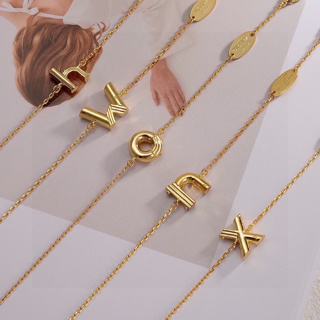 Louis Vuitton U Chain Bracelet